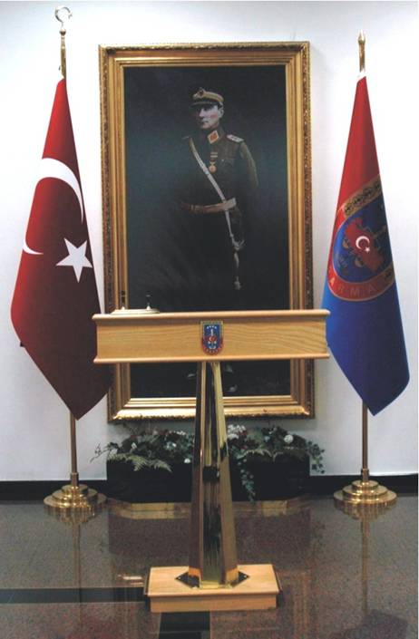 askeri imza kürsüsü ön