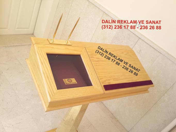 PRİNÇ GÖVDE KONUŞMA İMZA KÜRSÜSÜ VE ŞEREF DEFTERİ