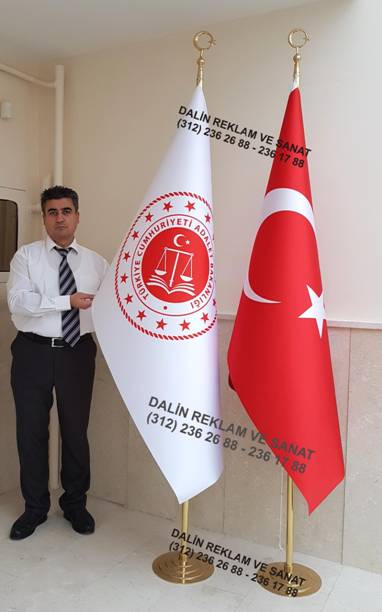 ADALET BAKANLI�I YEN� LOGOLU TELALI FLAMA VE TELALI BAYRAK