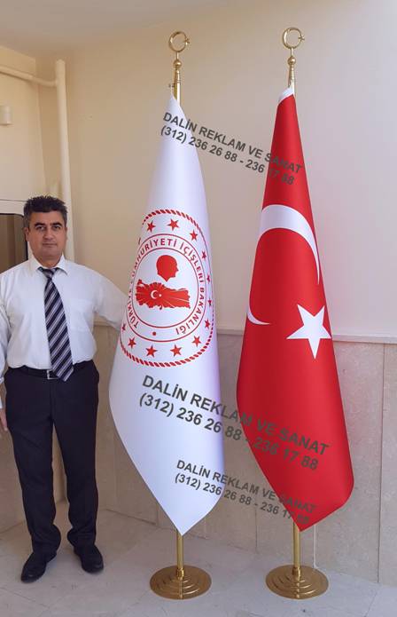 ����LER� BAKANLI�I YEN� AMBLEML� TELALI FLAMA VE TELALI BAYRAK