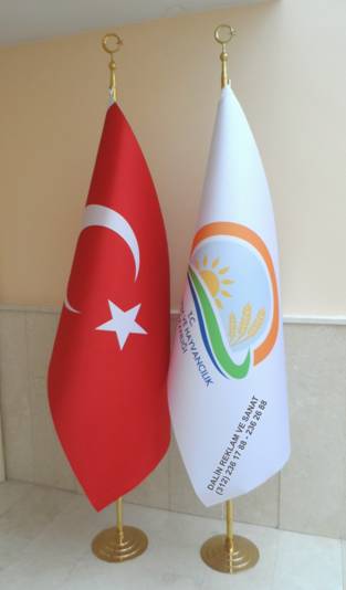 TELALI MAKAM BAYRA�I VE FLAMASI GIDA TARIM HAYVANCILIK �L�E TARIM M�D�RL���